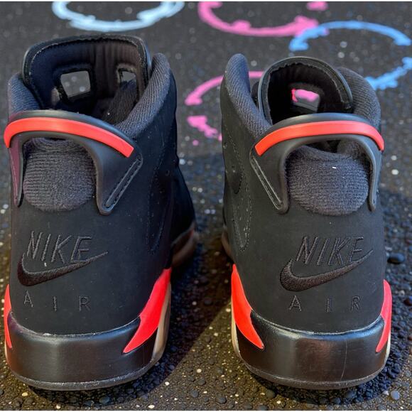 Air Jordan Retro 6 Black Infrared GS Size 6Y - Picture 2 of 9